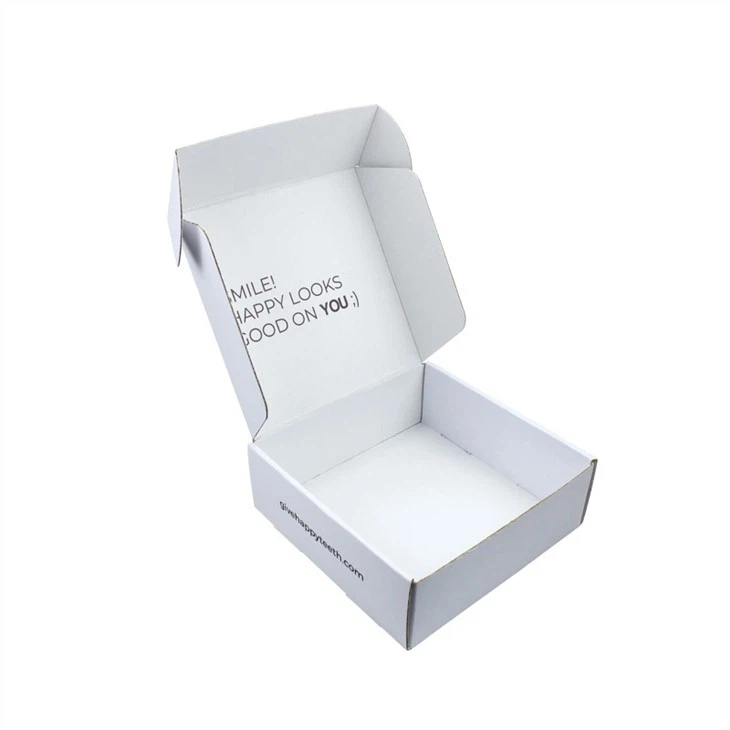 White Cardboard Boxes Shipping Packaging