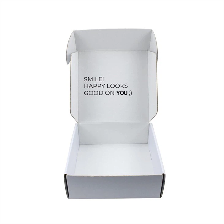 White Cardboard Boxes Shipping Packaging