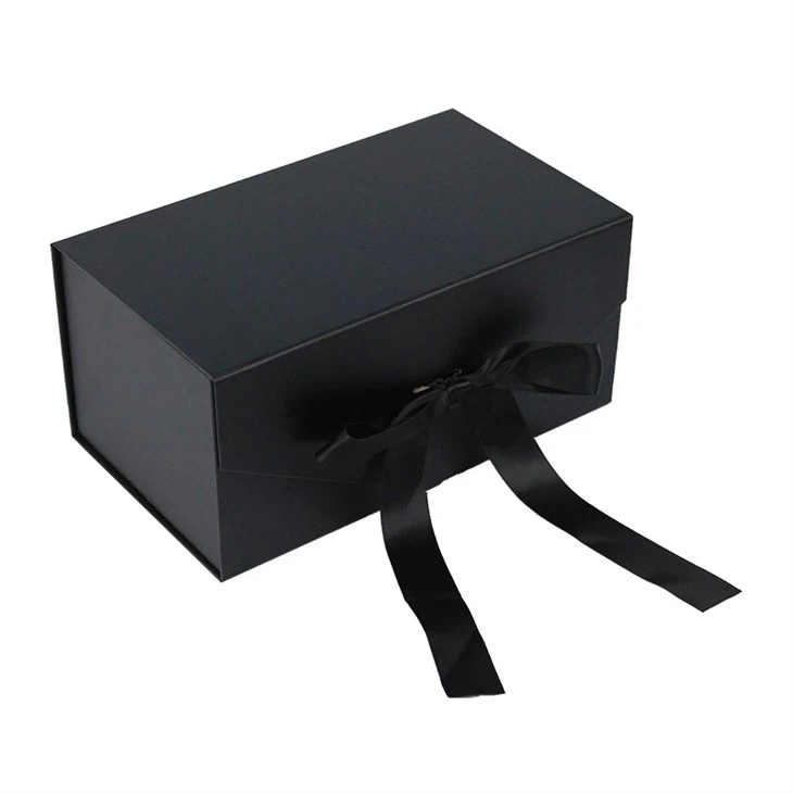 Collapsible Box With Ribbon